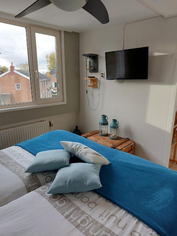 Bed & Breakfast D'Ouwe Smidse คัมเปอร์ลันด์ ภายนอก รูปภาพ