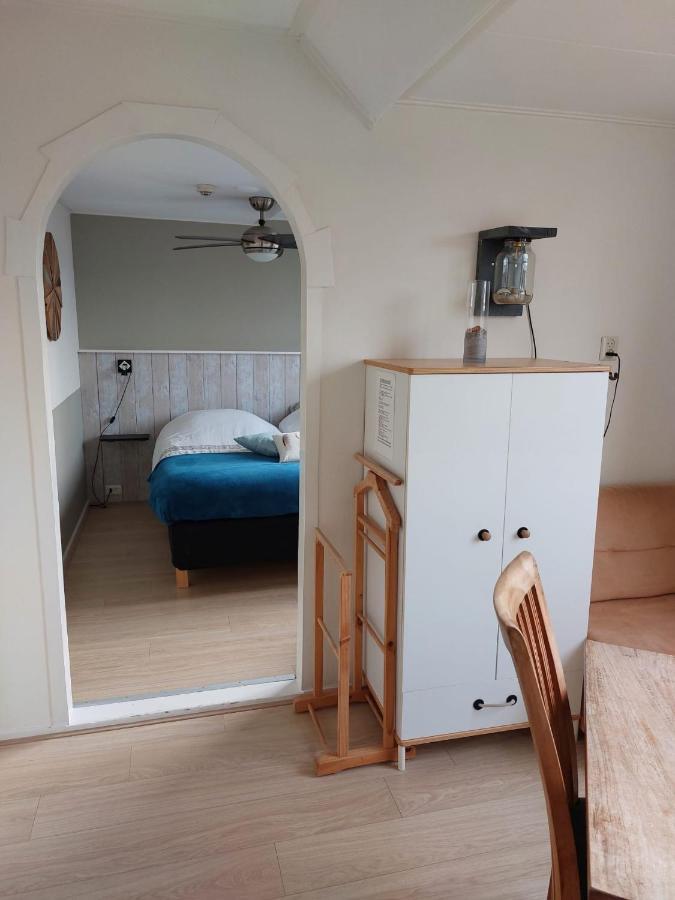 Bed & Breakfast D'Ouwe Smidse คัมเปอร์ลันด์ ภายนอก รูปภาพ